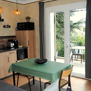 Terre De Bacchus Bed & Breakfast